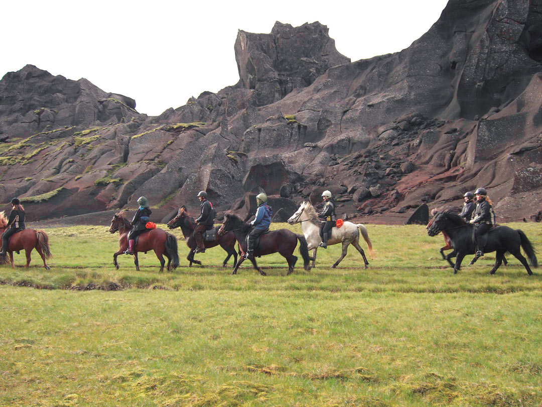 Volcanoes Trail - Horse Riding Holidays Iceland